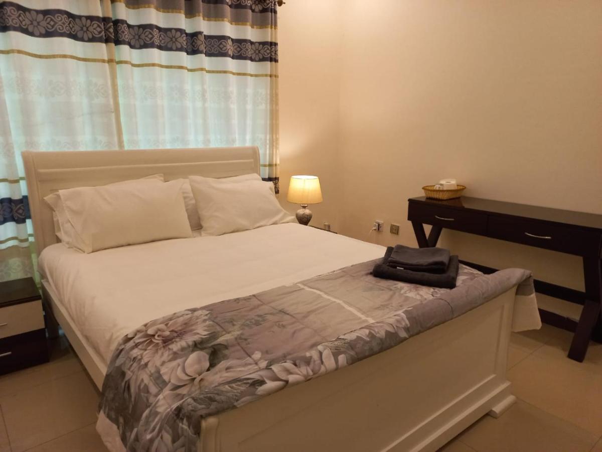 White House Residencia Hotel Rawalpindi Exterior photo